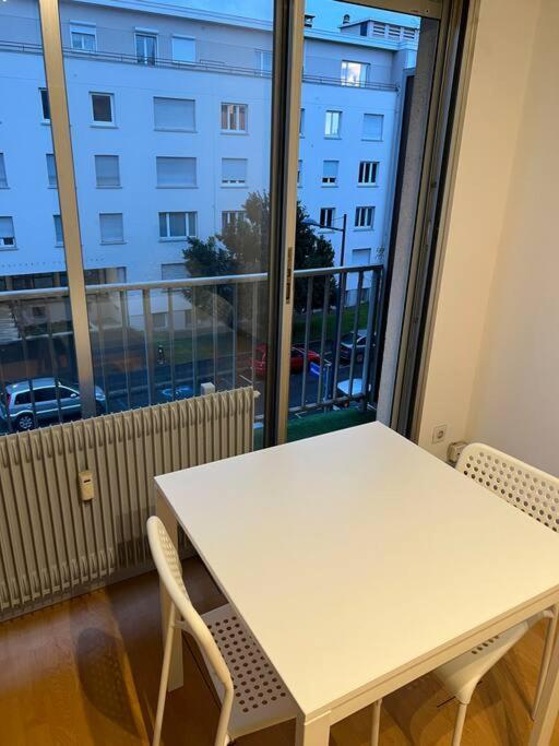 Studio A 2 Minutes De La Gare Apartamento Mulhouse Exterior foto